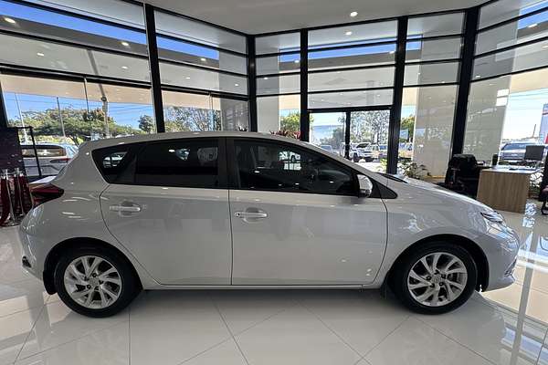 2016 Toyota Corolla Ascent Sport ZRE182R