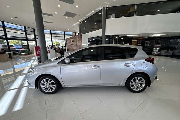 2016 Toyota Corolla Ascent Sport ZRE182R