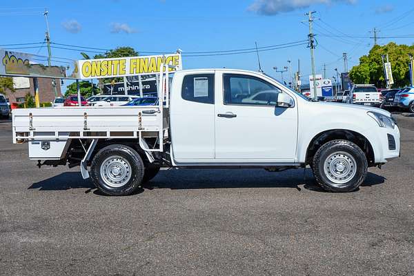 2017 Isuzu D-MAX SX