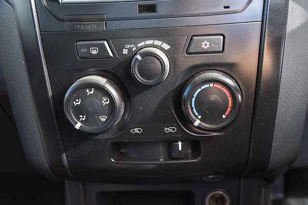 2017 Isuzu D-MAX SX