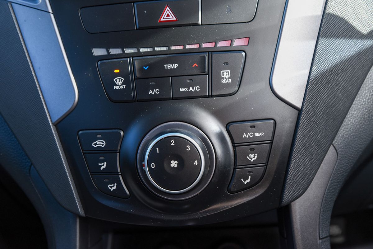 2014 Hyundai SANTA FE Active DM2