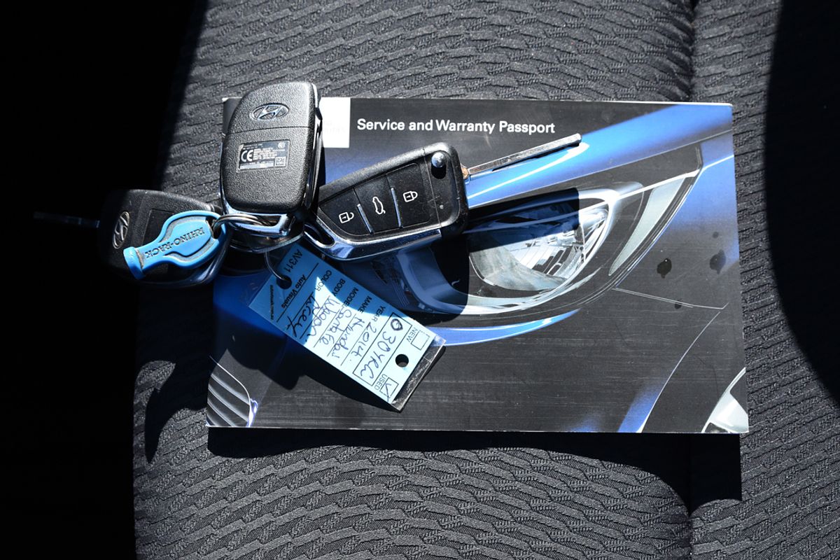2014 Hyundai SANTA FE Active DM2