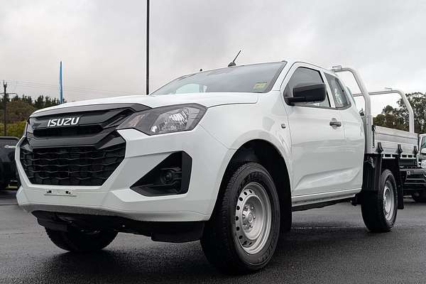 2025 Isuzu D-MAX SX 4X4