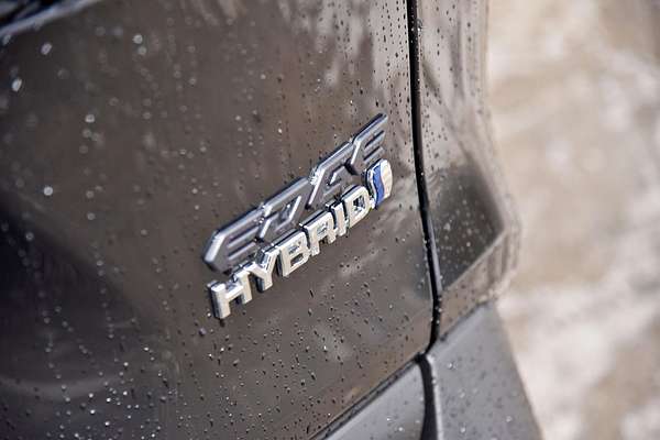 2024 Toyota RAV4 Edge AXAH54R