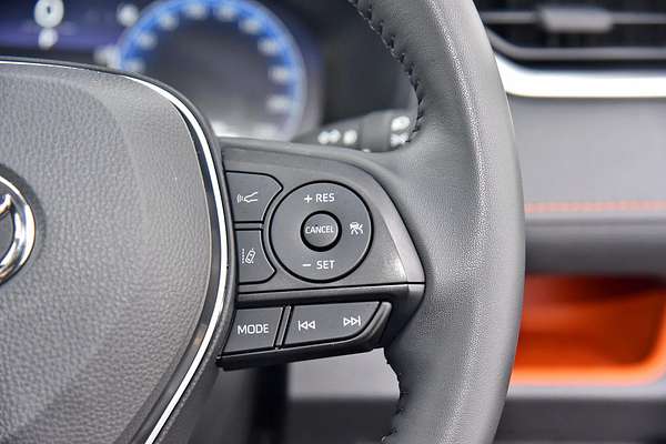 2024 Toyota RAV4 Edge AXAH54R