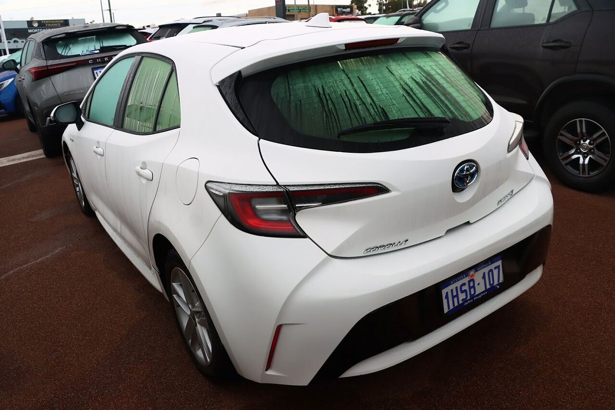 2022 Toyota Corolla Ascent Sport Hybrid ZWE211R