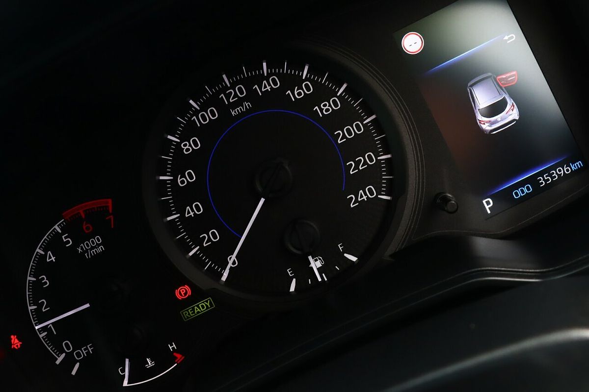 2022 Toyota Corolla Ascent Sport Hybrid ZWE211R