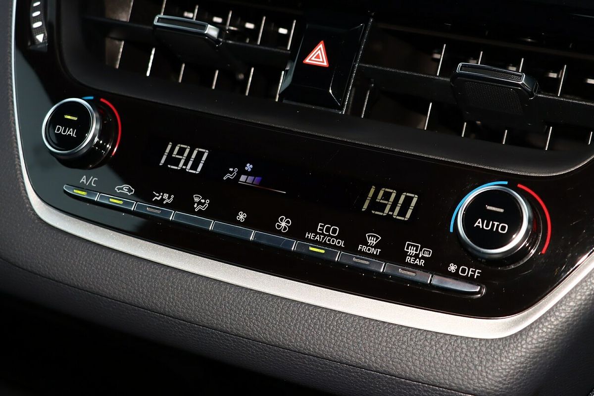 2022 Toyota Corolla Ascent Sport Hybrid ZWE211R