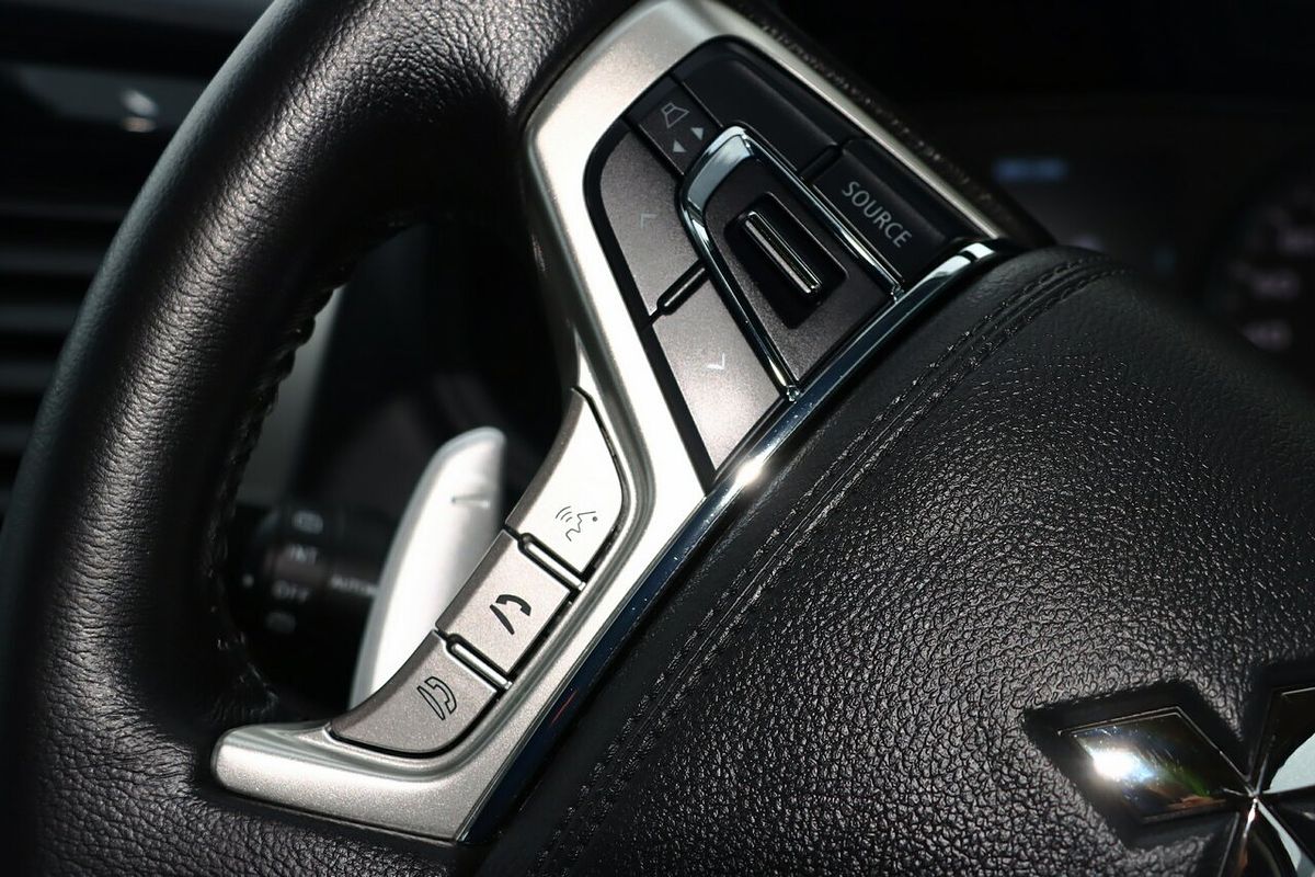 2024 Mitsubishi Pajero Sport GLS QF