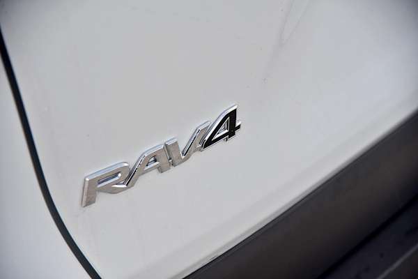 2022 Toyota RAV4 GXL MXAA52R
