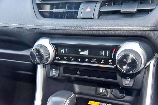2022 Toyota RAV4 GXL MXAA52R