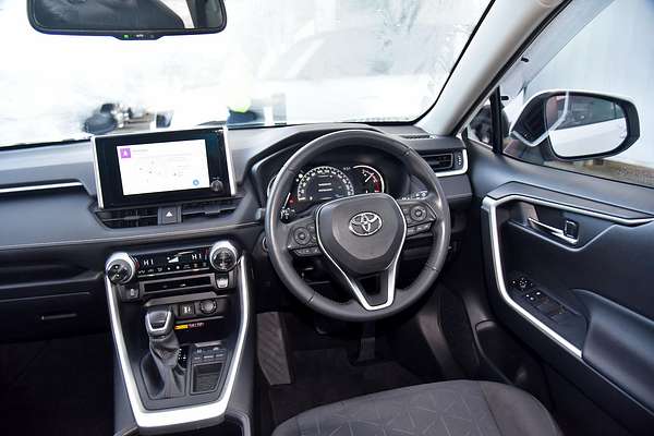2022 Toyota RAV4 GXL MXAA52R