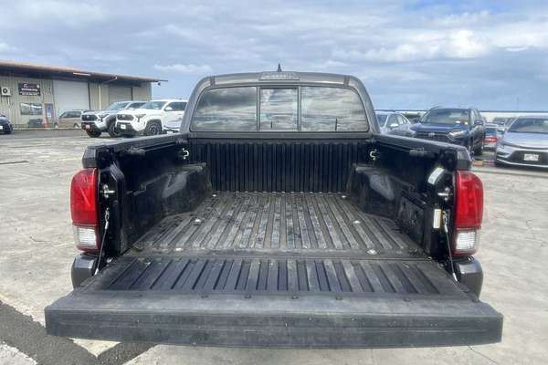 2023 Toyota Tacoma SR