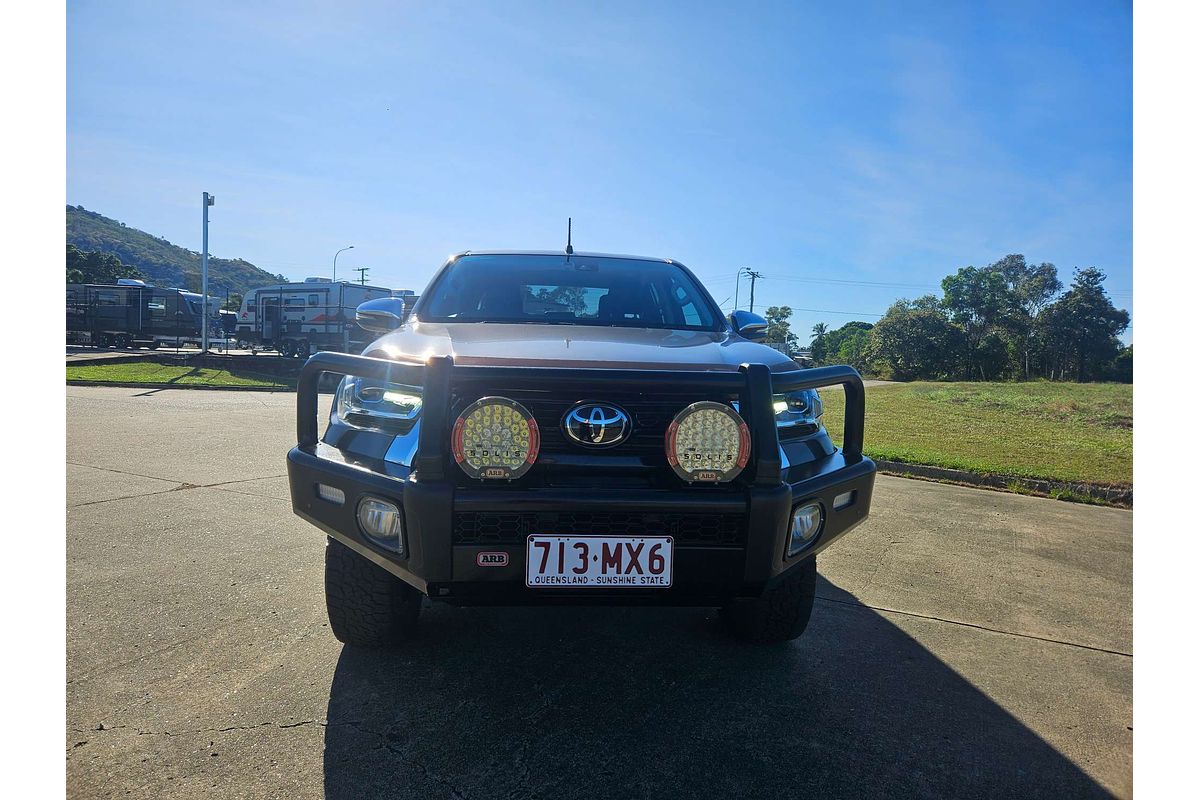 2021 Toyota Hilux SR5 GUN126R 4X4
