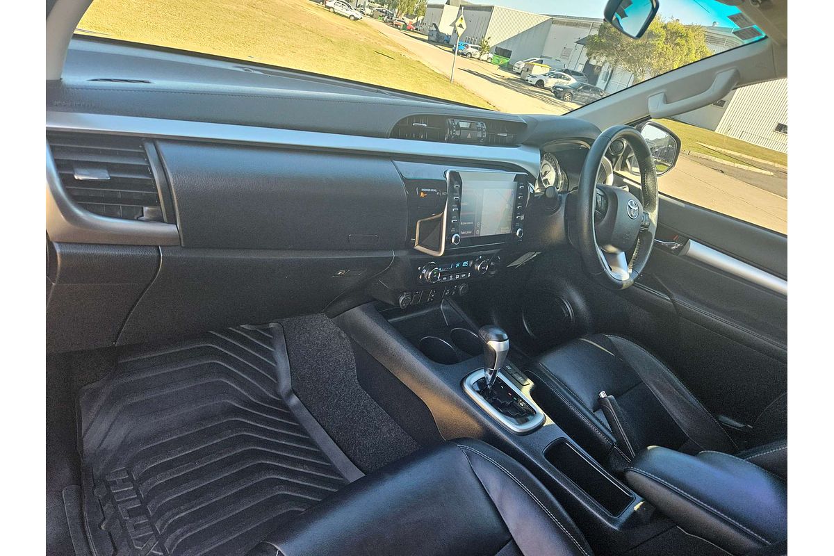 2021 Toyota Hilux SR5 GUN126R 4X4