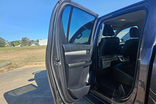 2021 Toyota Hilux SR5 GUN126R 4X4