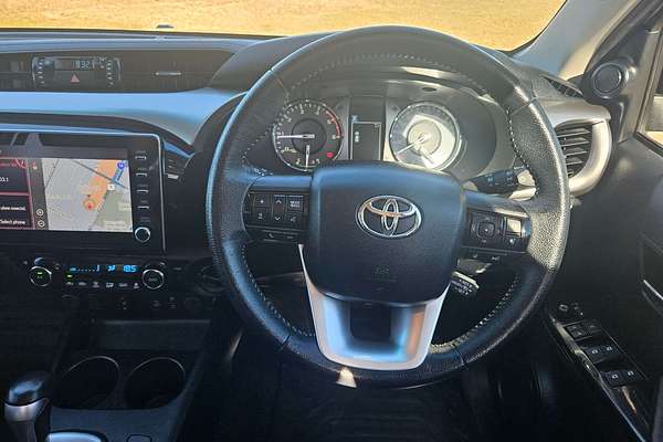 2021 Toyota Hilux SR5 GUN126R 4X4
