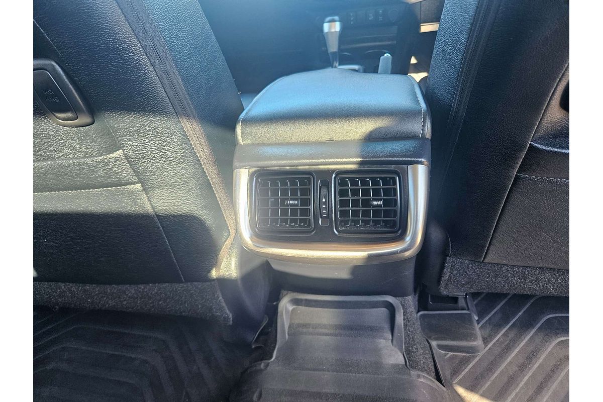 2021 Toyota Hilux SR5 GUN126R 4X4