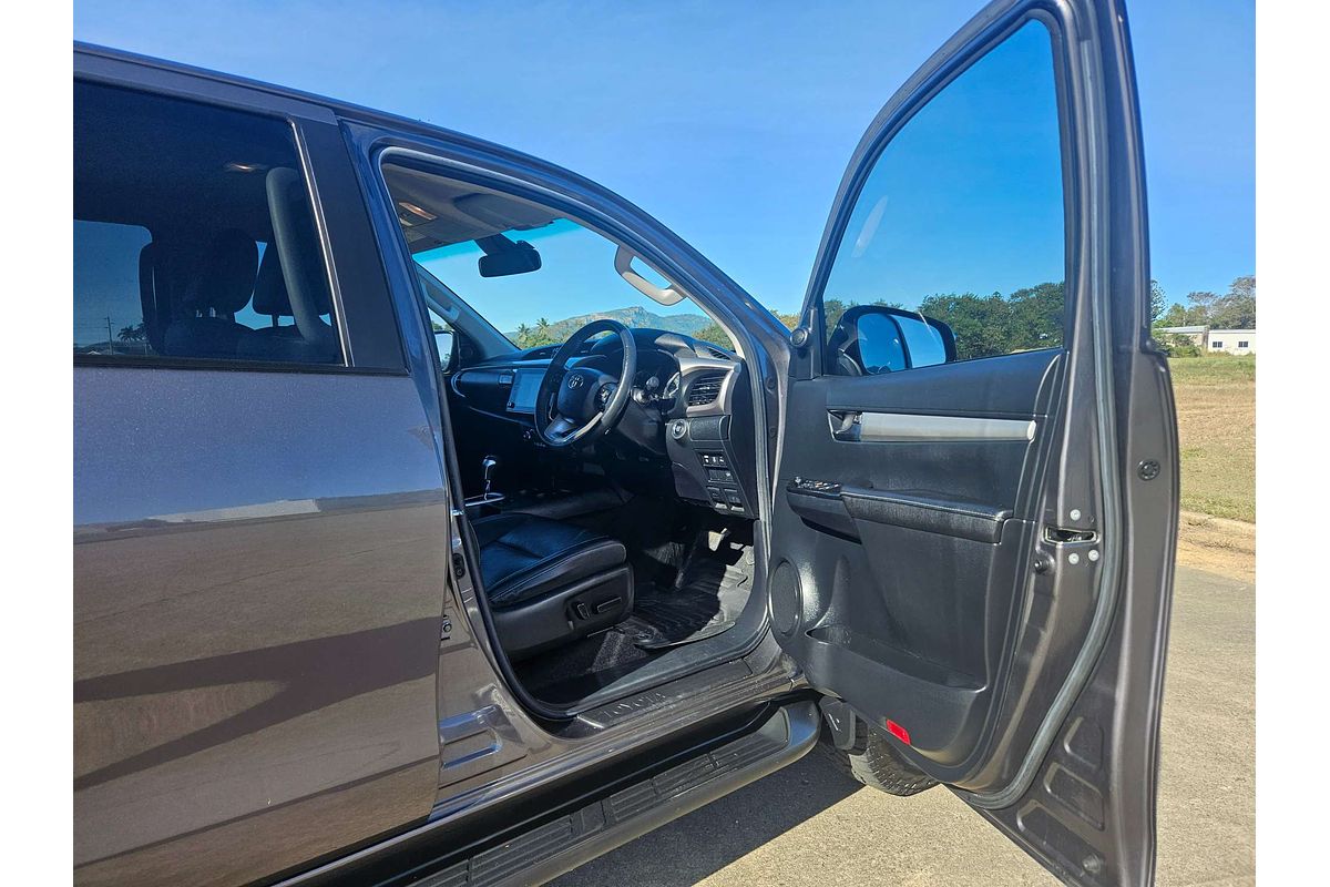 2021 Toyota Hilux SR5 GUN126R 4X4