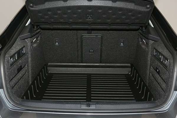 2022 SKODA Superb 162TSI Style NP