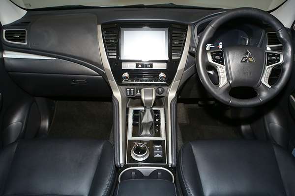 2024 Mitsubishi Pajero Sport GSR QF