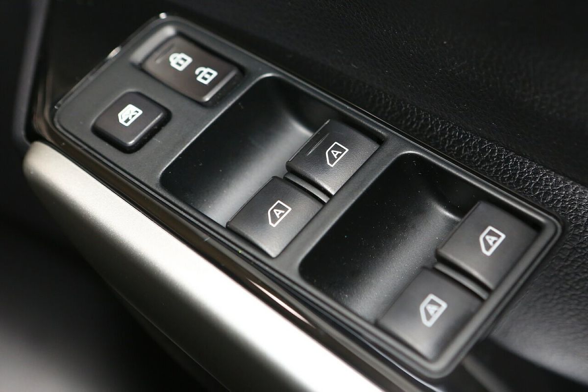 2024 Mitsubishi Pajero Sport GSR QF