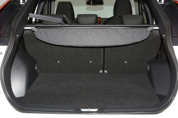 2024 Mitsubishi Eclipse Cross LS YB