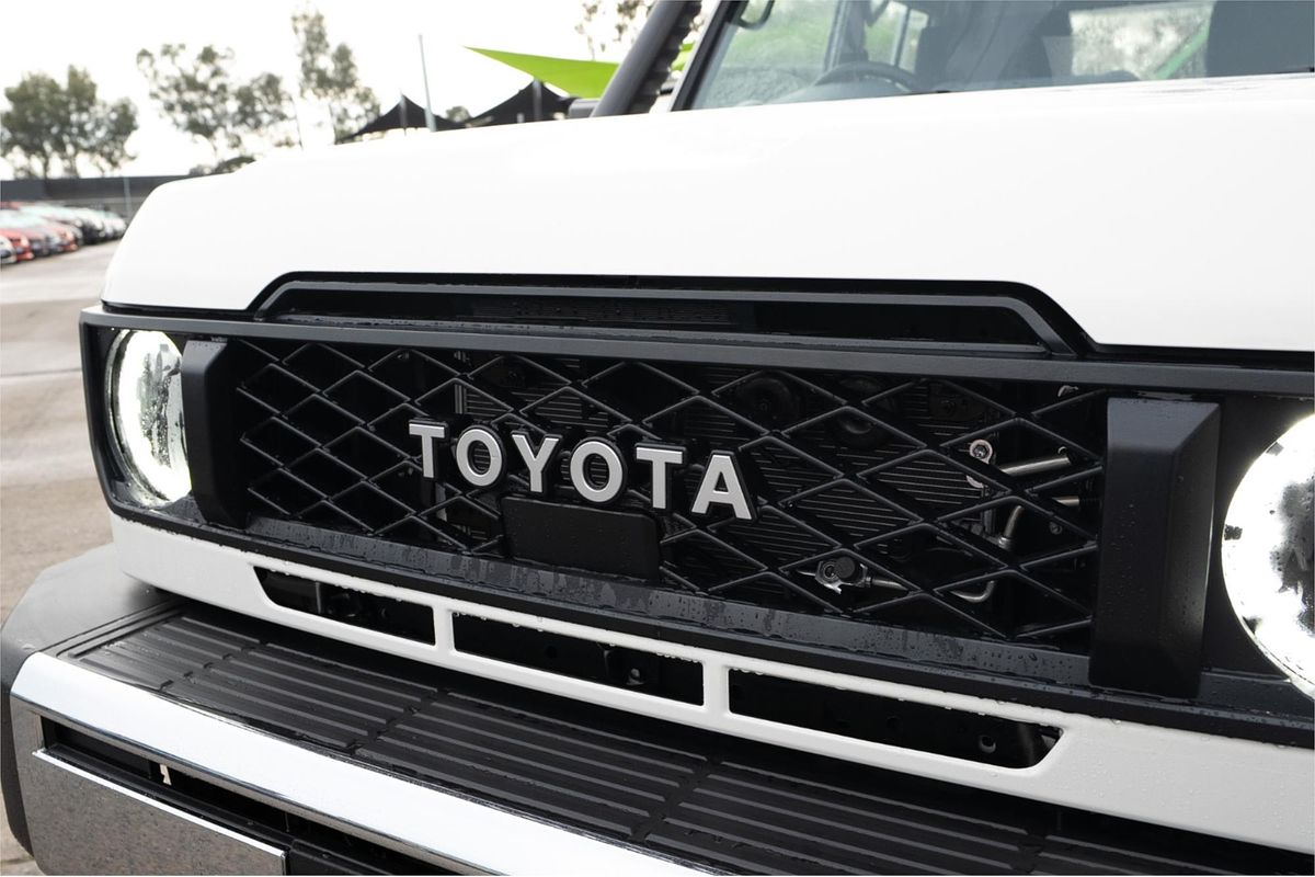 2025 Toyota LANDCRUISER 70 SERIES LC79 GXL + DIFF LOCKS GDJL79R 4X4