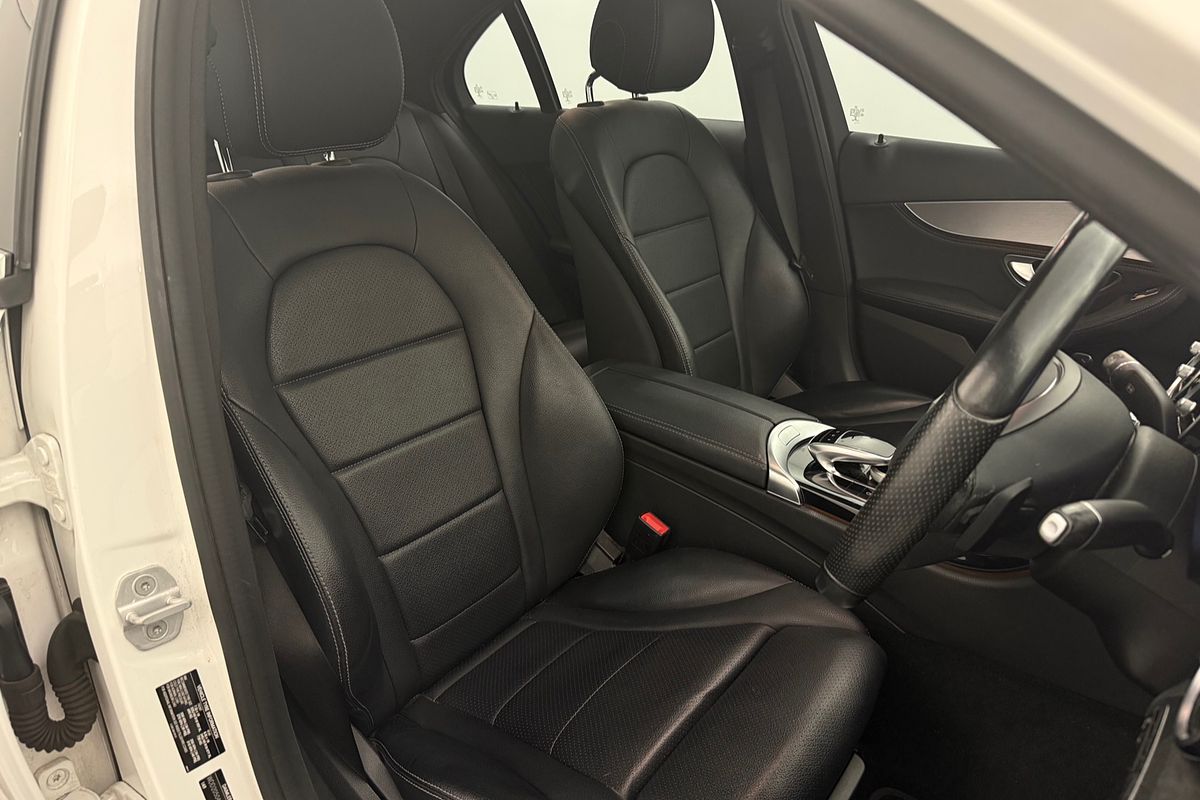 2015 Mercedes-Benz C-Class C200 W205