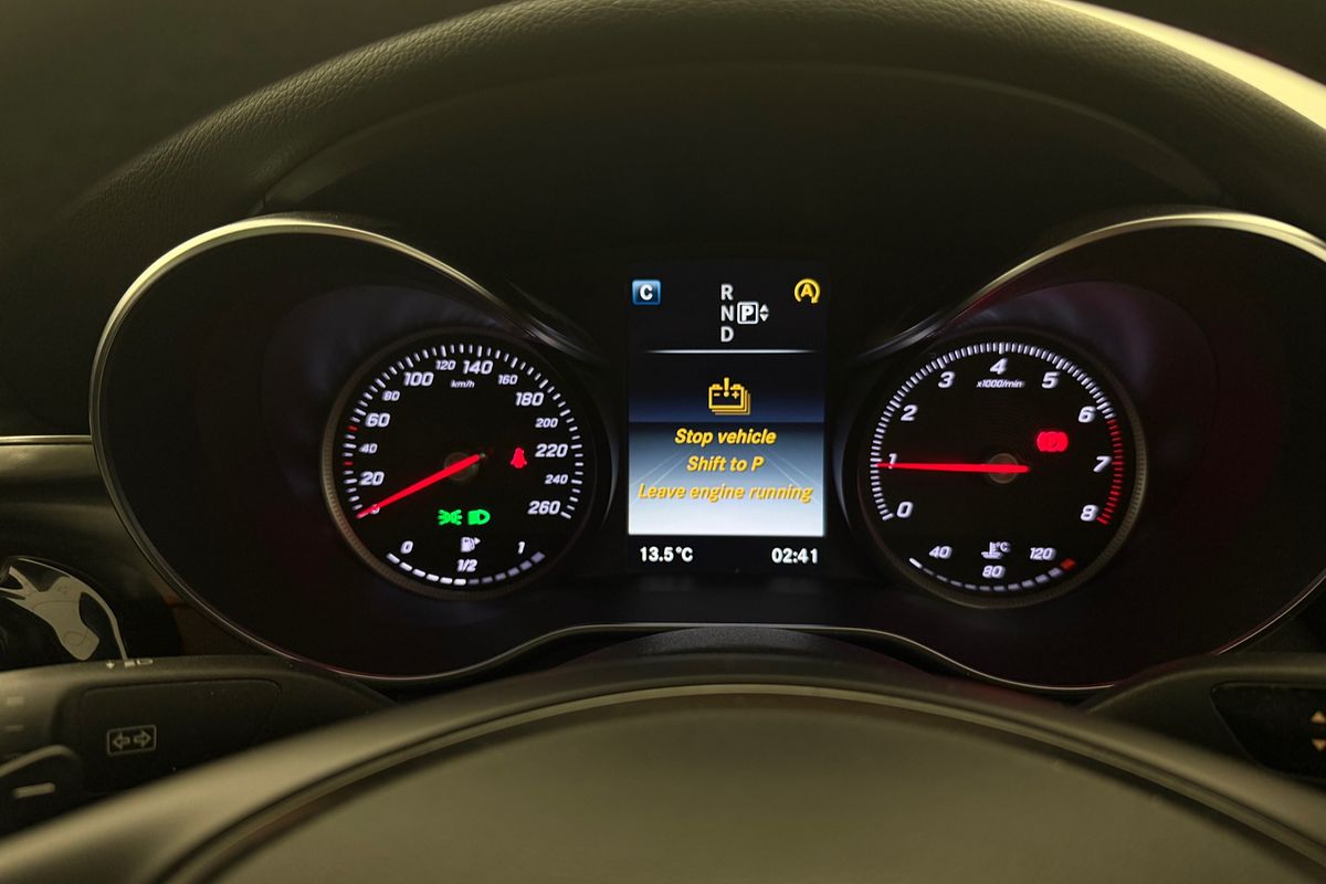 2015 Mercedes-Benz C-Class C200 W205