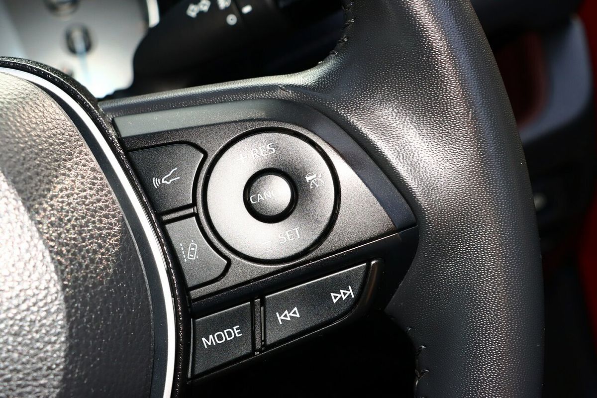 2021 Toyota RAV4 Cruiser AXAH54R