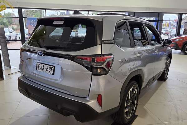 2025 Subaru Forester Touring S6