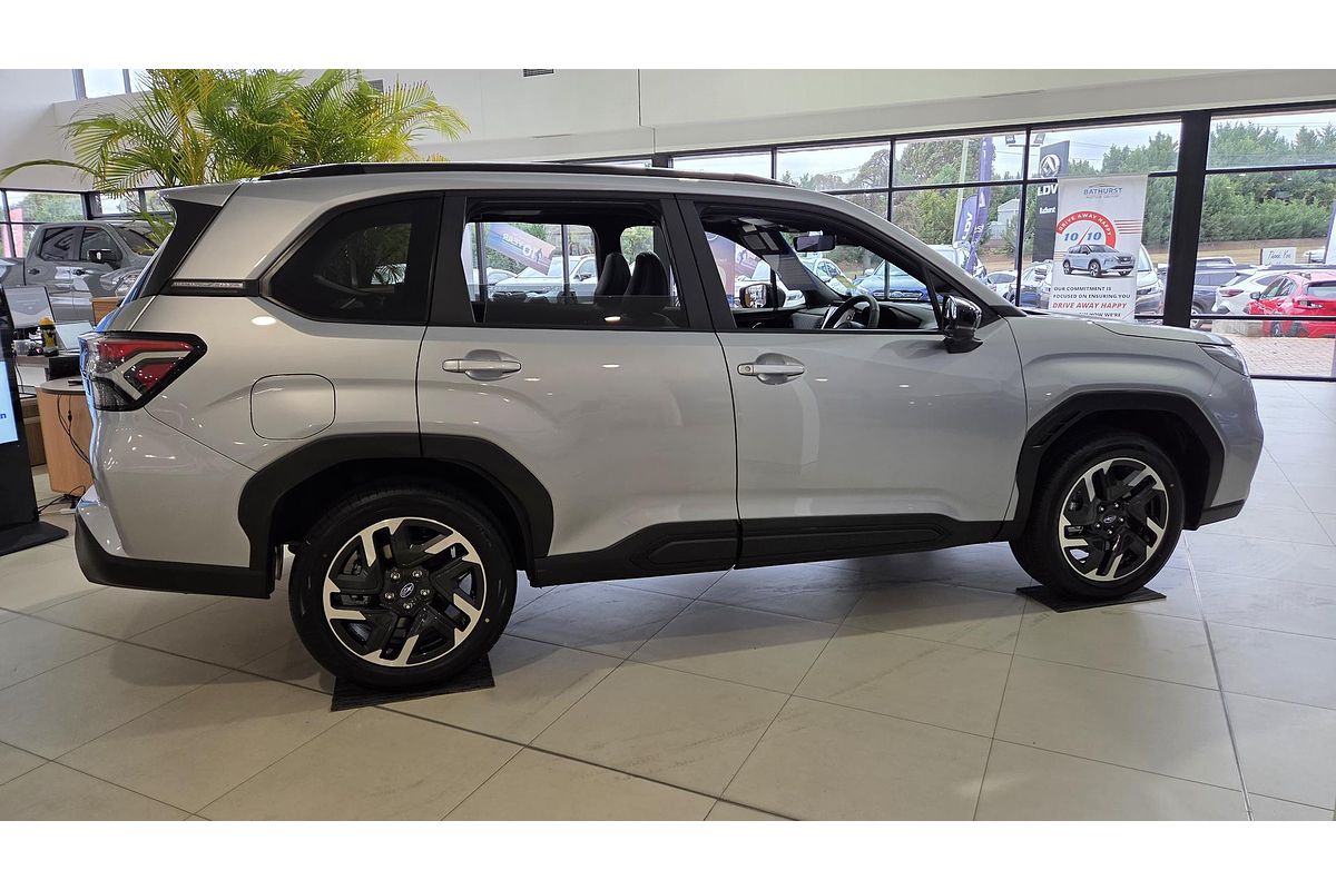 2025 Subaru Forester Touring S6