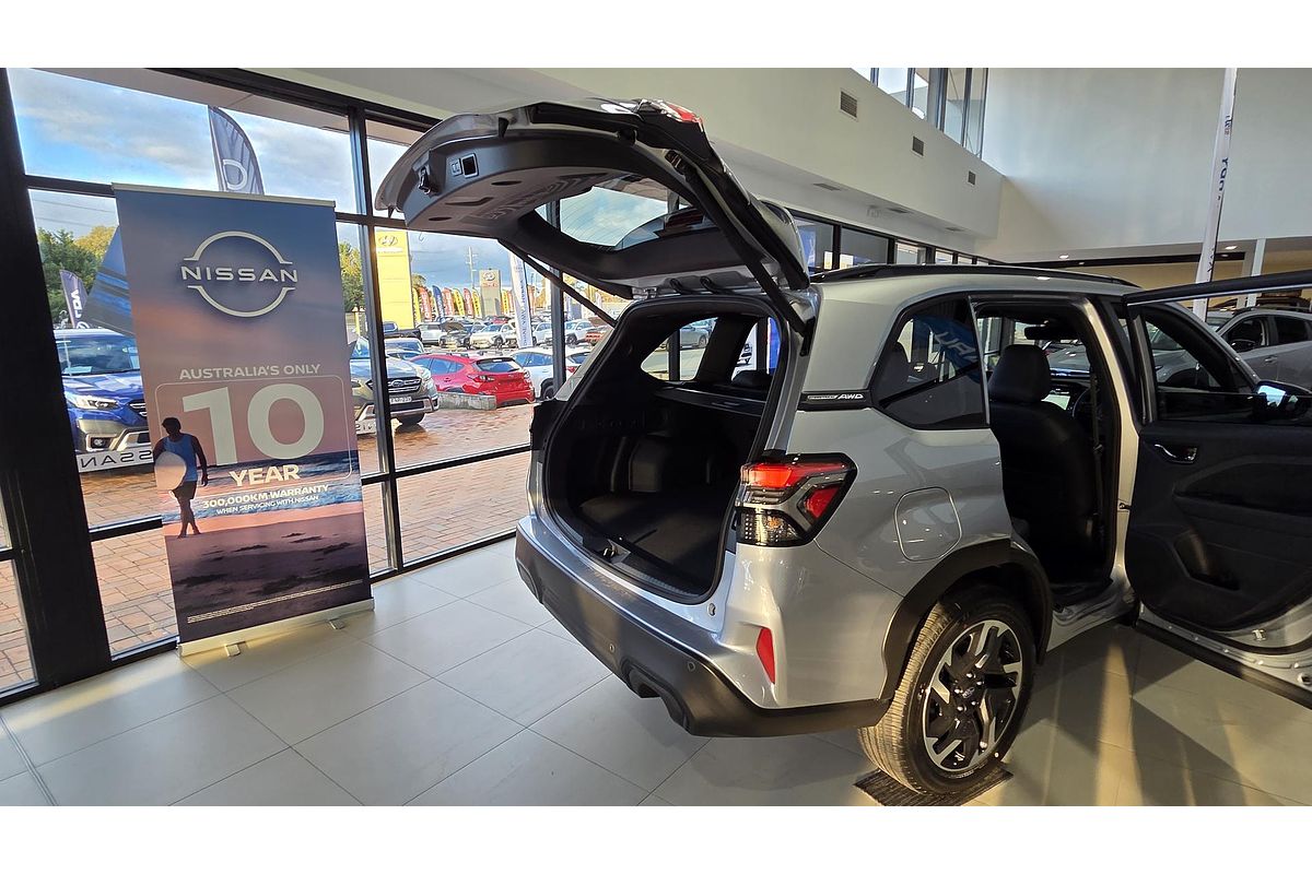 2025 Subaru Forester Touring S6
