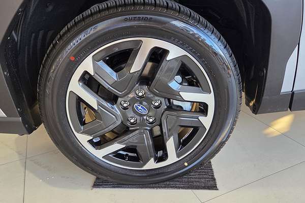 2025 Subaru Forester Touring S6