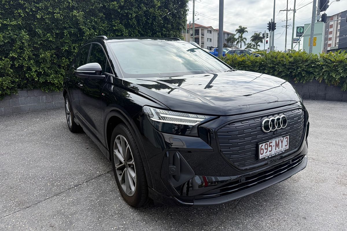 2024 Audi Q4 e-tron 55 F4