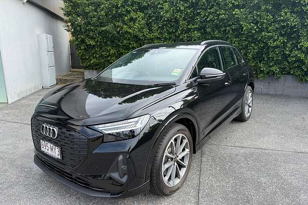 2024 Audi Q4 e-tron 55 F4