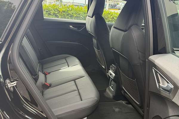 2024 Audi Q4 e-tron 55 F4