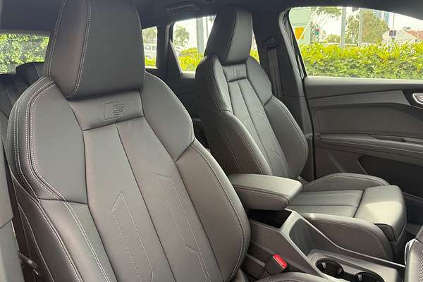 2024 Audi Q4 e-tron 55 F4