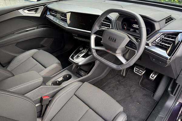 2024 Audi Q4 e-tron 55 F4