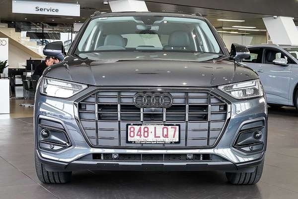 2024 Audi Q5 35 TDI Dynamic Black FY