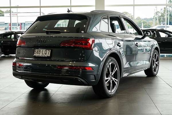 2024 Audi Q5 35 TDI Dynamic Black FY