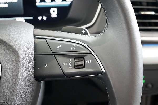 2024 Audi Q5 35 TDI Dynamic Black FY