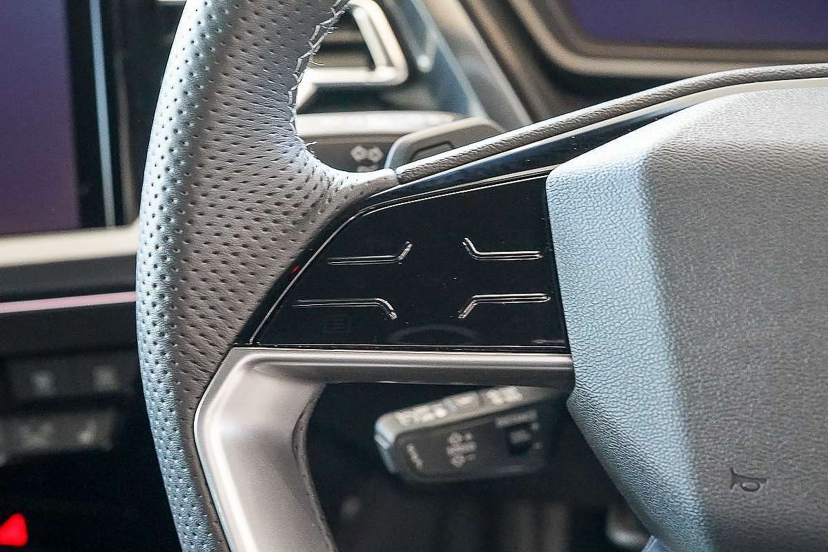2024 Audi Q4 e-tron 45 F4