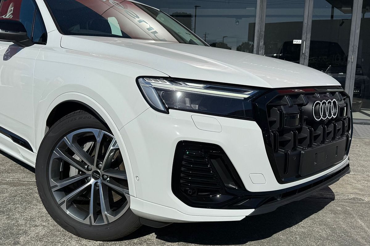 2024 Audi Q7 45 TFSI 4M
