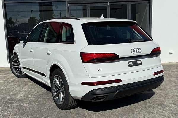 2024 Audi Q7 45 TFSI 4M