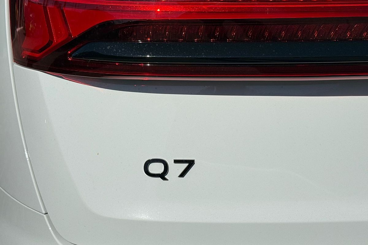 2024 Audi Q7 45 TFSI 4M