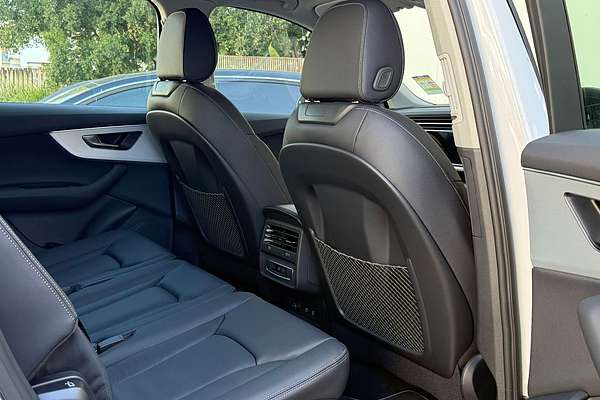 2024 Audi Q7 45 TFSI 4M