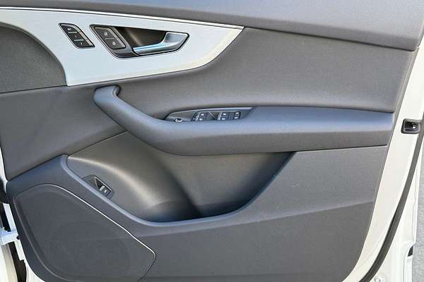 2024 Audi Q7 45 TFSI 4M