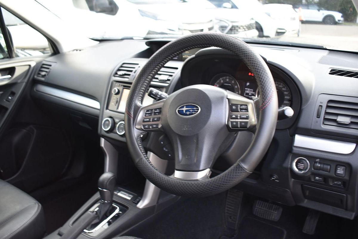 2014 Subaru Forester 2.5i-S S4